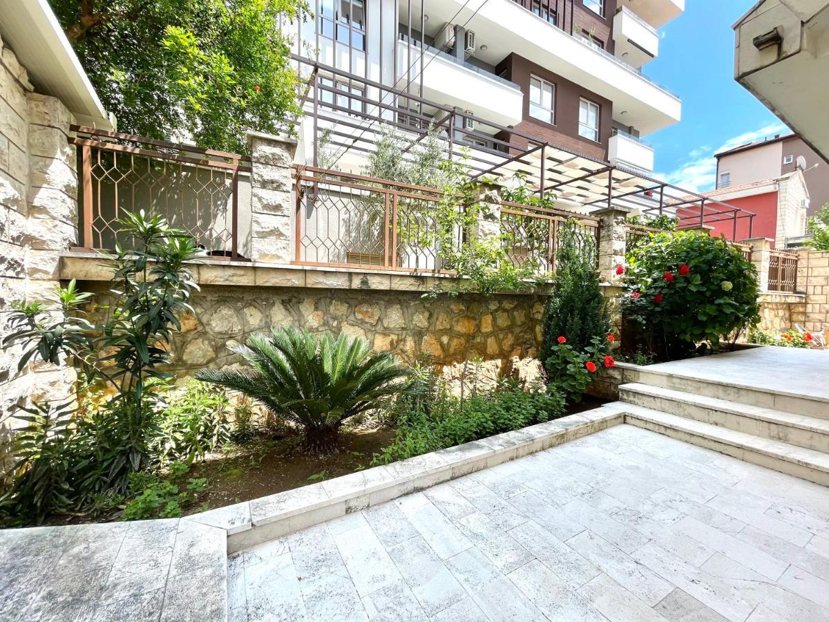 Apartments Villa Mirjana Budva Exterior photo