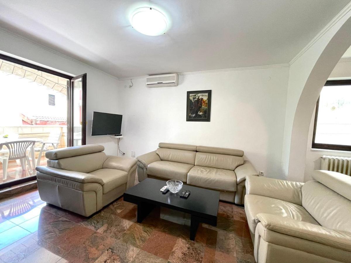 Apartments Villa Mirjana Budva Exterior photo