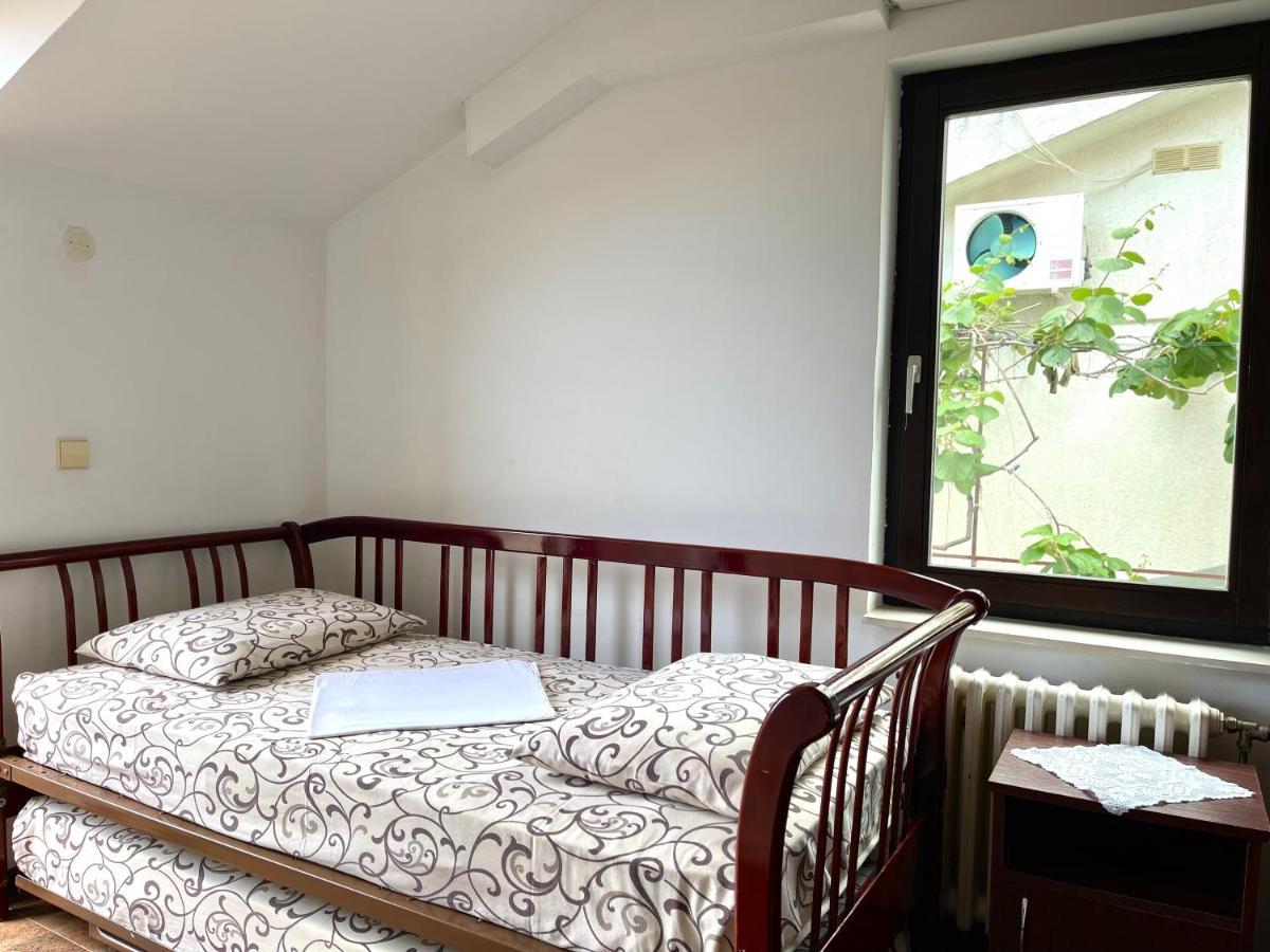 Apartments Villa Mirjana Budva Exterior photo