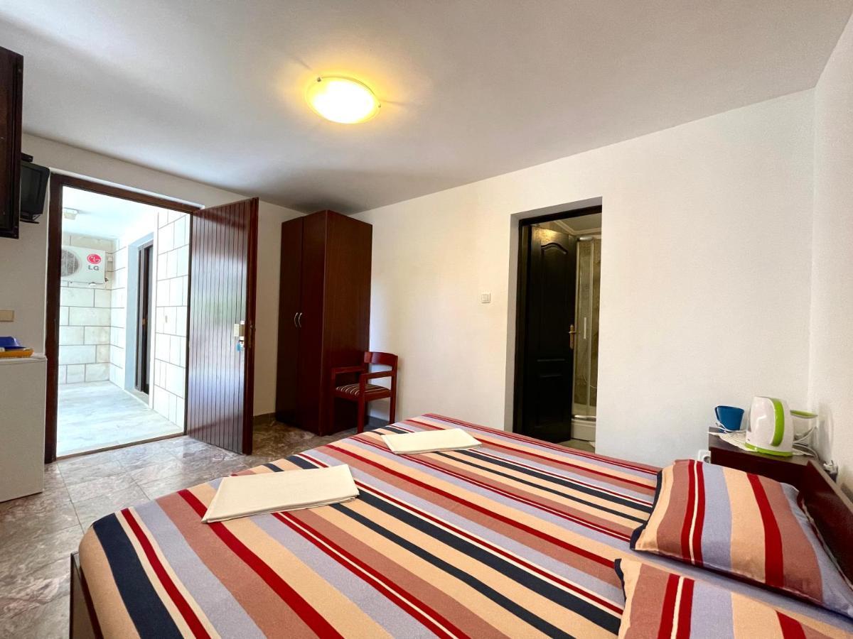 Apartments Villa Mirjana Budva Exterior photo