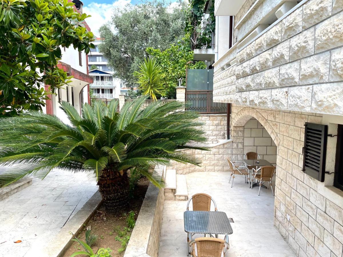 Apartments Villa Mirjana Budva Exterior photo