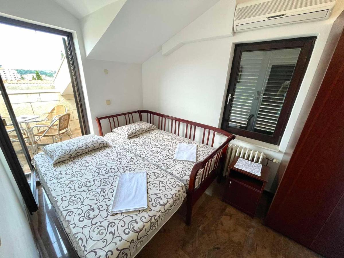 Apartments Villa Mirjana Budva Exterior photo