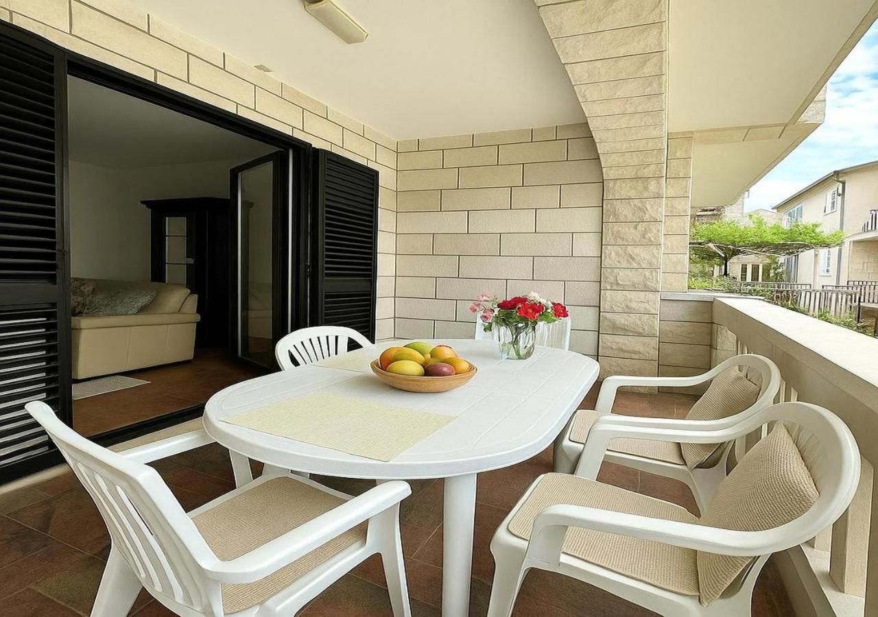 Apartments Villa Mirjana Budva Exterior photo